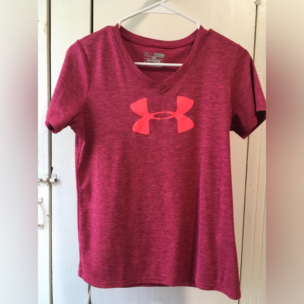Under Armour Pink V-Neck Women's Top